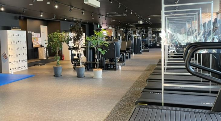 ワールドプラスジム 河内国分駅前店